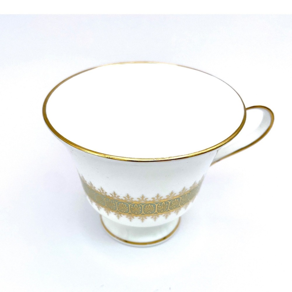 Wedgwood Bone‎ China Teacup Gold Filigree Trim Made in England – Elegant Vintage